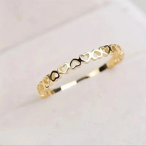 Dainty Gold Heart Ring - Picture 2 of 4